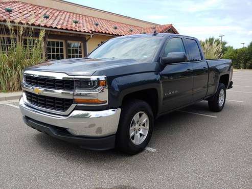 2019 CHEVROLET SILVERADO DOUBLE CAB LOW MILES! 4WD! 1 OWNER! MUST SEE! for sale in Norman, TX