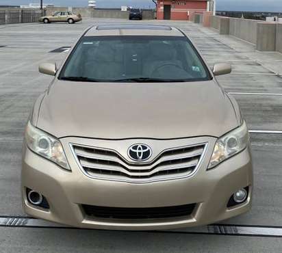 2010 Toyota camry XLE fully loaded for sale in TAMPA, FL