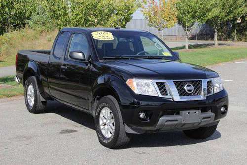 2015 Nissan Frontier SV V6 4x4 4dr King Cab 6.1 ft. SB Pickup 5A for sale in Beverly, MA
