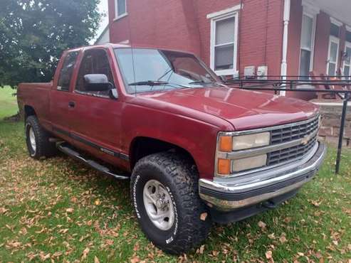 1990 chevy k2500 4x4 5 7L - SALE PENDING for sale in Stevens, PA