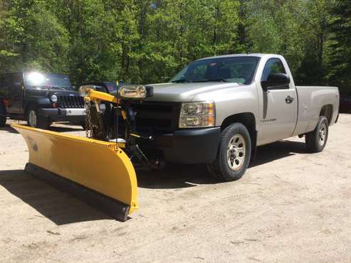 2007 Chevy Silverado Regular Cab, New Fisher Minute Mount 2 Plow for sale in New Gloucester, ME