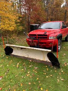 2000 DODGE PLOW TRUCK for sale in Crivitz, WI