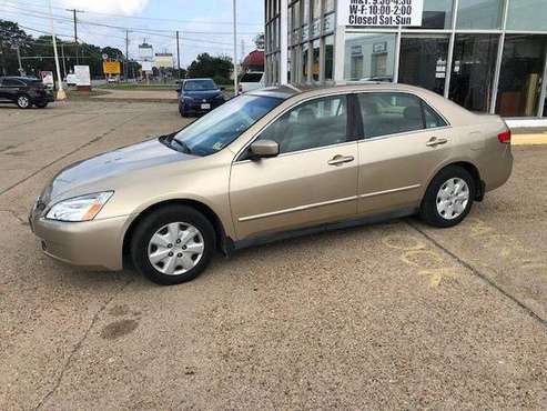 2004 HONDA ACCORD FWD OPEN THANKSGIVING NAVY FEDERAL USAA - cars &... for sale in Norfolk, VA