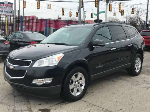 2009 Chevrolet Traverse LT AWD - cars & trucks - by dealer - vehicle... for sale in Highland Park, MI