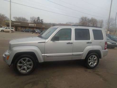 2012 Jeep Libery Latitude 4WD - - by dealer - vehicle for sale in Sioux City, IA