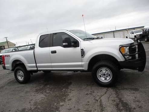 2017 Ford F250 XL Fx4 Extended Cab 4wd Super Duty Back Up Camera for sale in Lawrenceburg, AL