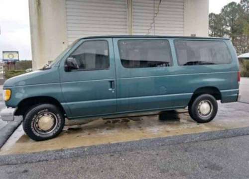 Cargo Van for the cheap for sale in Lovejoy, GA