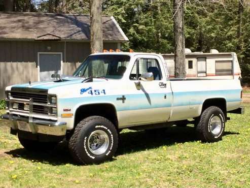 1984 Chevrolet Silverado Regular Cab Long Box 454 for sale in Port Edwards, WI