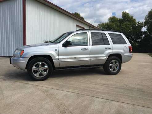 2004 Jeep Grand Cherokee for sale in Roscoe, WI