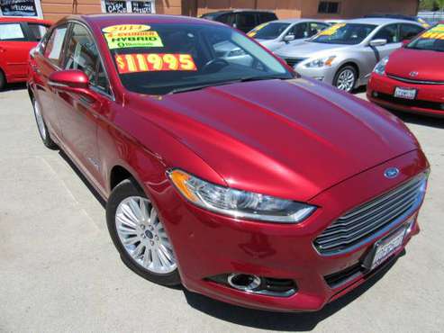 2014 FORD FUSION SE HYBRID LUXURIOUS AND FUEL EFFICIENT!! for sale in Santa Cruz, CA