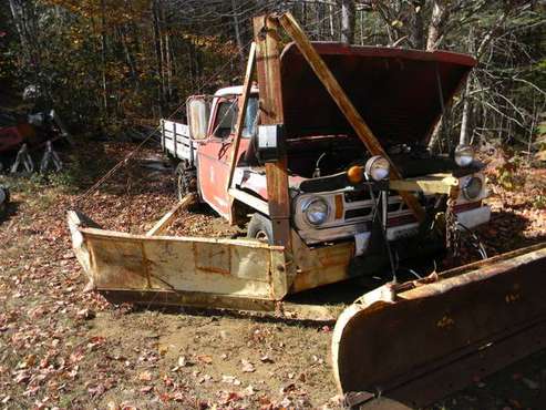 1968 dodge 4x4 3/4 ton yard plow - cars & trucks - by owner -... for sale in Temple, ME