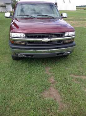 2000 Chevy Silverado Z71 with 166,000 miles for sale in Burnettsville, IN