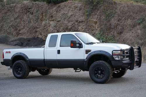 2008 Ford F-250 Super Duty - V8/4WD/MUD TIRES/ONLY 46K MILES! for sale in Beaverton, OR