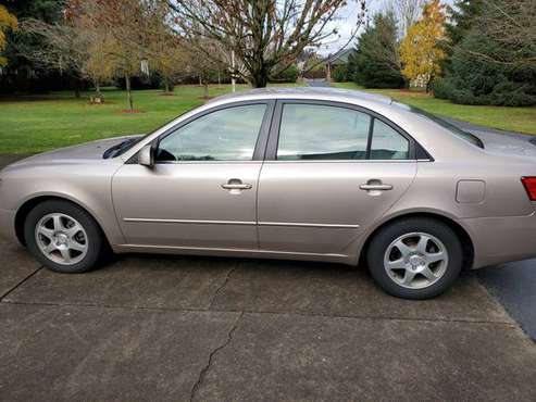 2006 HYUNDAI SONATA - cars & trucks - by owner - vehicle automotive... for sale in Albany, OR