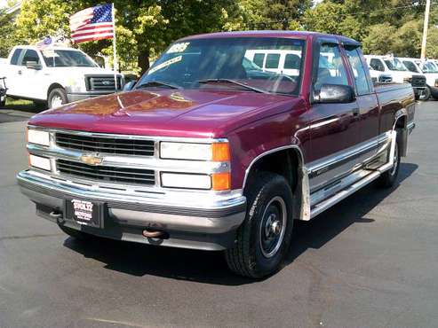 1995 Chevrolet K1500 Silverado 2dr 4WD Extended Cab for sale in TROY, OH