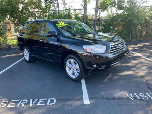 2010 Toyota Highlander Limited, AWD, V6, 3d roll seat, leather seats... for sale in Bridgeport, NY
