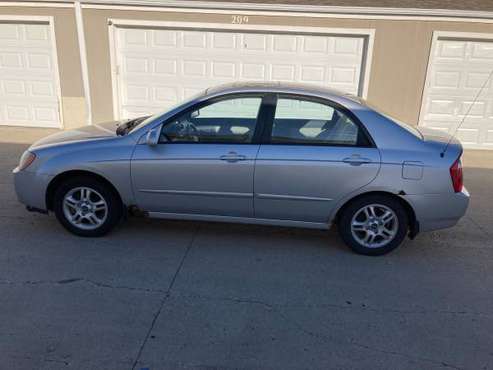 2004 Kia Spectra ex - cars & trucks - by owner - vehicle automotive... for sale in Moorhead, ND