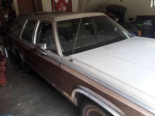 Classic Lampoons Vacation-Style Ford Country Squire for sale in Portland, OR