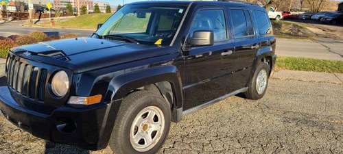2008 Jeep patriot - cars & trucks - by dealer - vehicle automotive... for sale in Lansing, MI