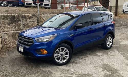 2019 Ford Escape, One Owner - - by dealer - vehicle for sale in San Antonio, TX