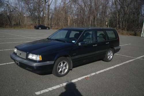 Volvo 850 Wagon Manual - cars & trucks - by owner - vehicle... for sale in Glastonbury, CT