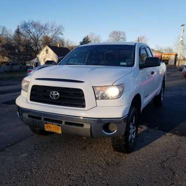 2008 Toyota Tundra 5 7L 4x4 for sale in ENDICOTT, NY
