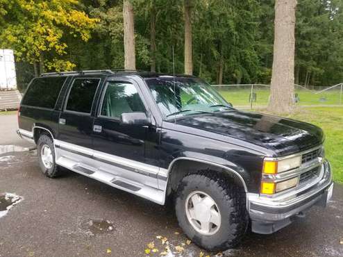 96 Chevrolet Suburban 4x4 for sale in Ridgefield, OR