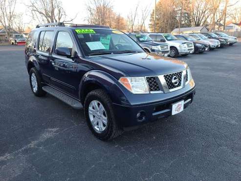 2006 NISSAN PATHFINDER - cars & trucks - by dealer - vehicle... for sale in Janesville, WI