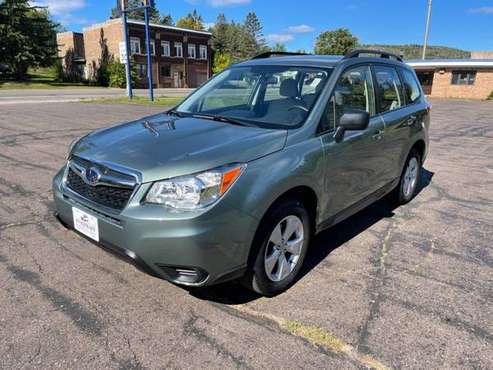 2016 Subaru Forester 4dr 2 5i 30K Miles Loaded Up Like New Clean SUV for sale in Duluth, MN