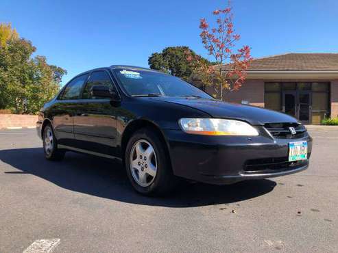 1998 Honda Accord *Good Tires* *Sunroof *30 day warranty * for sale in Salem, OR