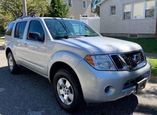 2012 Nissan Pathfinder - cars & trucks - by owner - vehicle... for sale in Mineola, NY