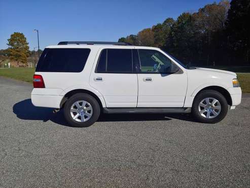 2010 Ford Expedition XLT Sport Utility 4D - cars & trucks - by owner... for sale in High Point, NC