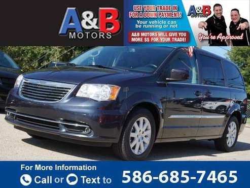 2014 Chrysler Town and Country Touring mini-van Gray for sale in Roseville, MI
