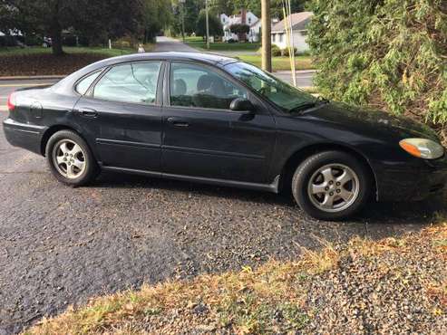 2006 Ford Taurus V6 for sale in Cromwell, CT
