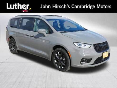 2021 Chrysler Pacifica Limited - - by dealer - vehicle for sale in Cambridge, MN