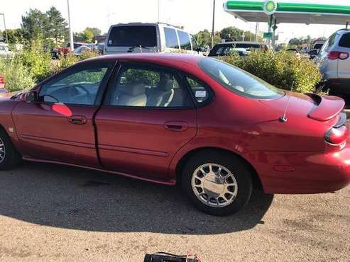 98 Ford Taurus for sale in redford, MI