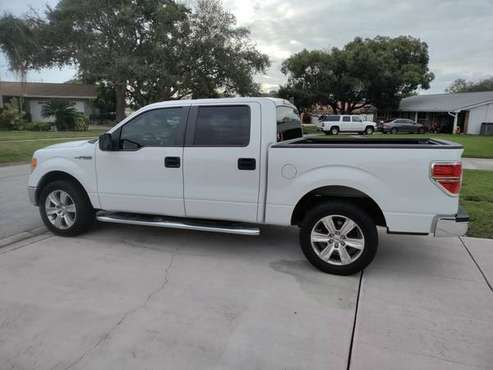 Ford F-150 F150 XLT Super crew cab 2 WD with Leather for sale in Seminole, FL