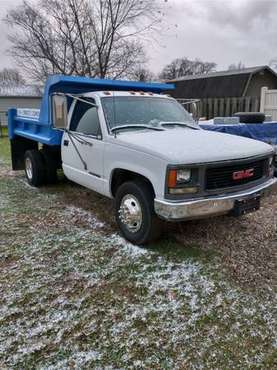 1999 GMC 1 TON DUMP TRUCK - cars & trucks - by owner - vehicle... for sale in Eastlake, OH