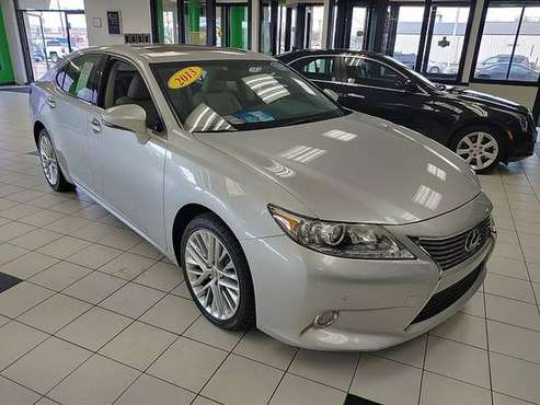 2013 Lexus ES 350 4dr Sdn - - by dealer - vehicle for sale in Louisville, KY