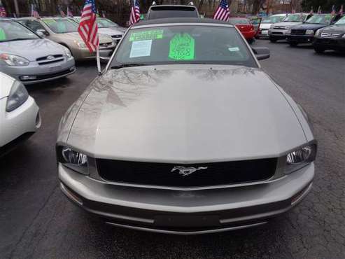 2009 Ford Mustang Convertible WINTER PRICE for sale in Decatur, IL