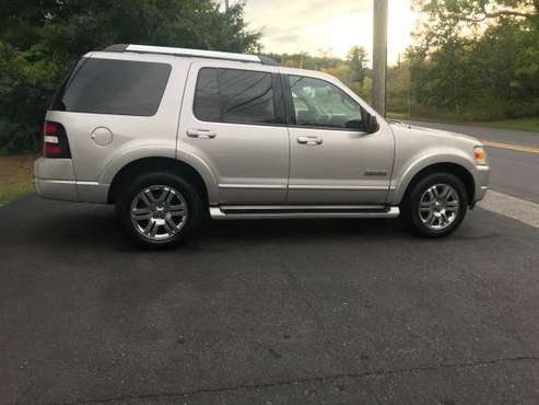 2006 Ford Explorer Limited for sale in Manchester, MA