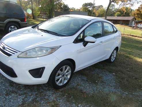 11 Ford Fiesta SE - - by dealer - vehicle automotive for sale in Maryville, TN