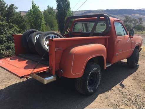 1976 Dodge D100 for sale in Cadillac, MI