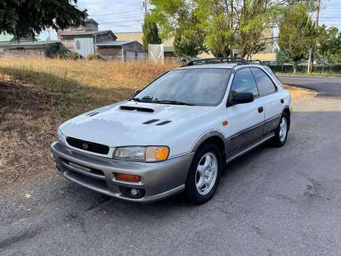 1997 Subaru Impreza Wagon/Clean Title/AWD/30 MPG/Hatchback for sale in Vancouver, OR