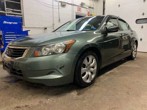 RUNS PERFECT ★ 2009 HONDA ACCORD / EX-L - cars & trucks - by dealer... for sale in Poughkeepsie, NY