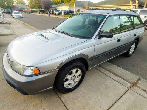 99 Subaru Legacy Outback AWD for sale in Central Point, OR