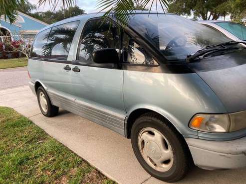 Toyota Previa - cars & trucks - by owner - vehicle automotive sale for sale in Sarasota, FL