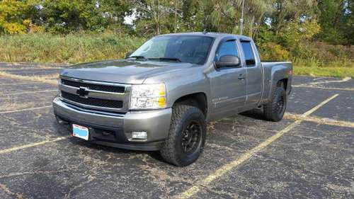 2008 Chevrolet Silverado 1500 LT 4 X 4 Extended Cab for sale in Louisville, OH