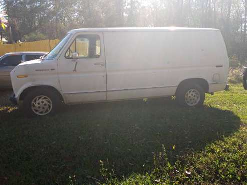 Ford van Econoline - cars & trucks - by owner - vehicle automotive... for sale in Douglasville, GA