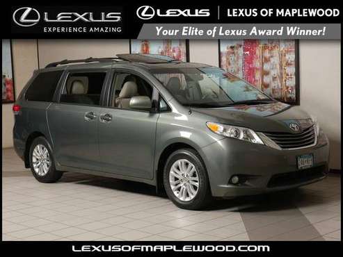 2013 Toyota Sienna XLE for sale in Maplewood, MN